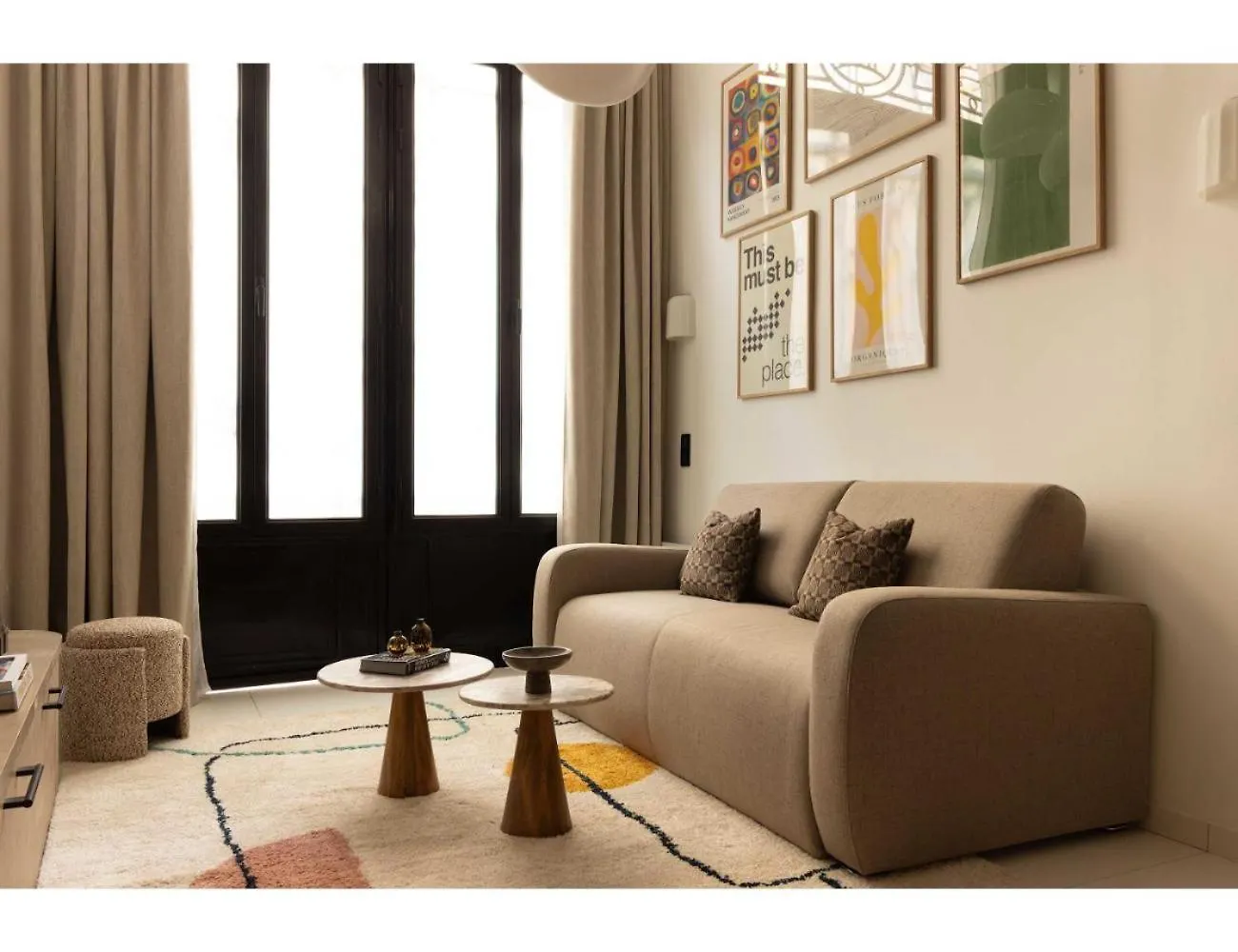 Elegant Apartment- 2Br-6P- Le Marais Paryż